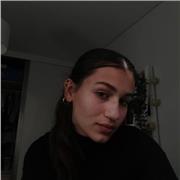 Profesora particular de Matemáticas, Biología y Química. Graduada en bachillerato científico y estudiante de Ingeniería Biomédica.